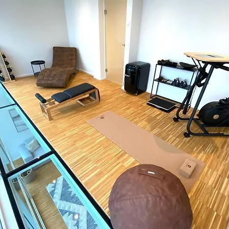 Sport'inn - Luxurioses Ferienhaus Mit Privatem Gym Und Sudterrasse Im Chiemsee-alpenland - 136 Qm