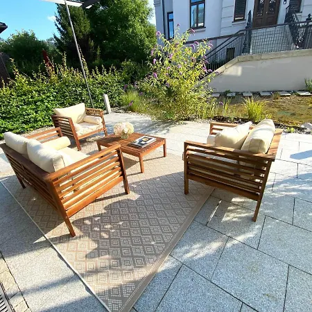 Sport'inn - Luxurioses Ferienhaus Mit Privatem Gym Und Sudterrasse Im Chiemsee-alpenland - 136 Qm