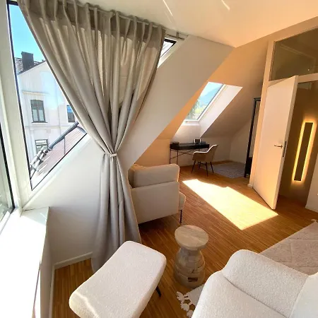 Sport'inn - Luxurioses Ferienhaus Mit Privatem Gym Und Sudterrasse Im Chiemsee-alpenland - 136 Qm بيت للعطل